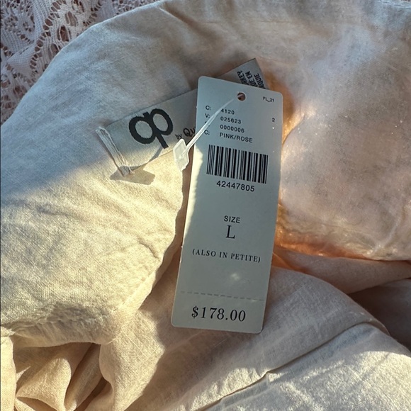 NWT Anthropologie Queen And Pawn Lace Skirt-Large - Picture 3 of 3